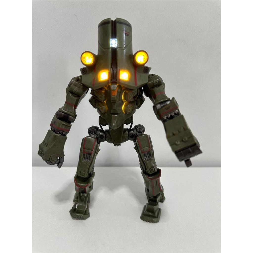 Pacific Rim Chrome Crimson Typhoon Jaeger Action Figure, Light‑Up Version, Movable Joints Collectible Mecha Toy