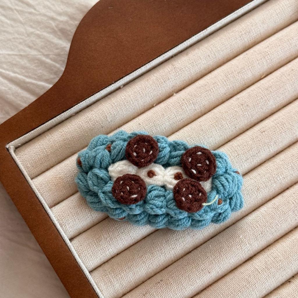 Handmade wool crocheted sweet and cute hairpin cartoon fruit autumn and winter BB clip bangs clip hairpin hair accessories