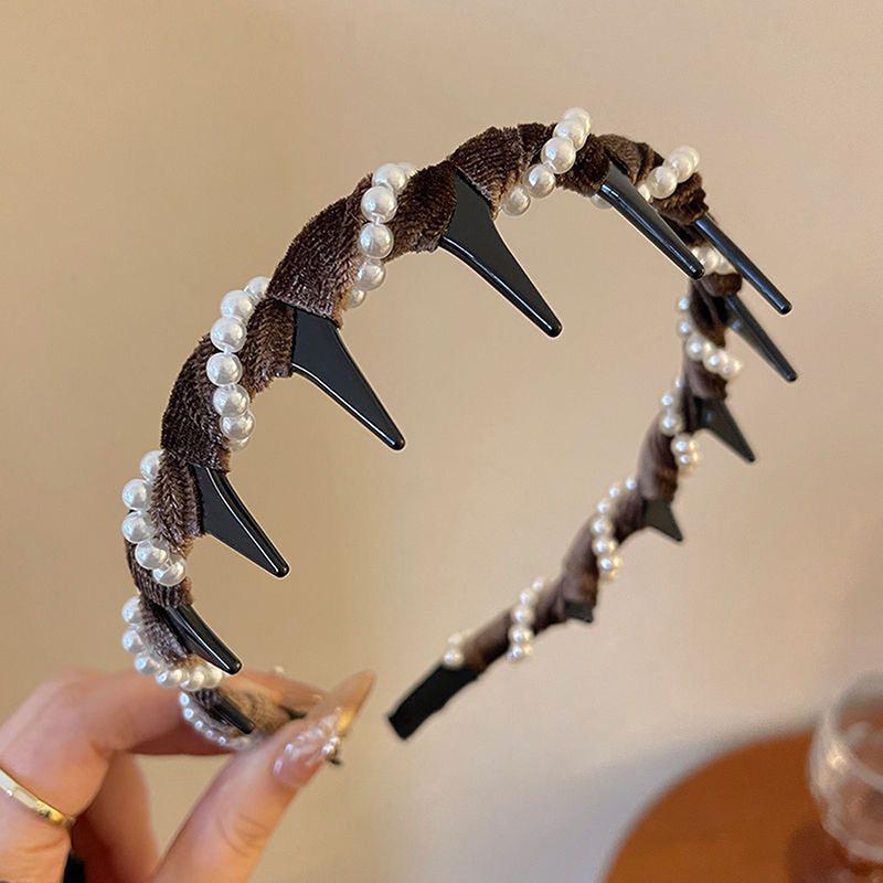 For Women Girls Fashion Sweet Anti-Slip Toothed Hairband Hair Accessories Vintage Velvet Pearl Wave Top Hairband