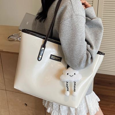 Minimalist Style Tote Bag Women's 2025 New Fashionable Large-capacity Commuting Shoulder Bag Casual Texture Armpit Bag