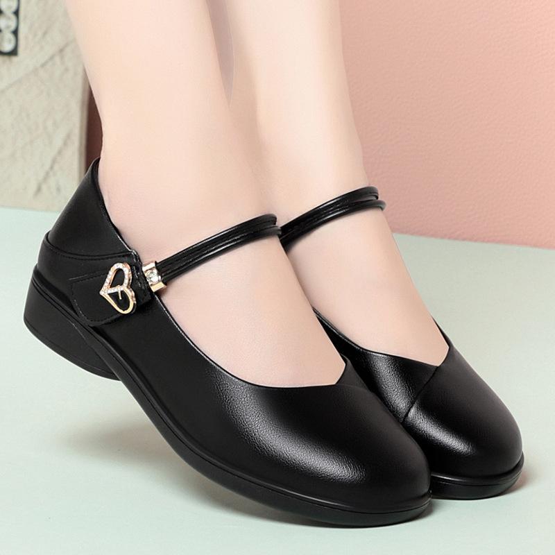 

Новый летний стиль, туфли-лодочки с низким каблуком, удобные женские туфли на плоской подошве, кожаные туфли на одной пуговице 37