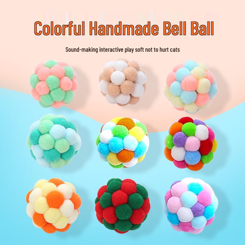 Christmas Colored Handmade Elastic Bell Ball Cat Toy – Bite-Resistant and Perfect for Self-Entertainment and Boredom Relief.