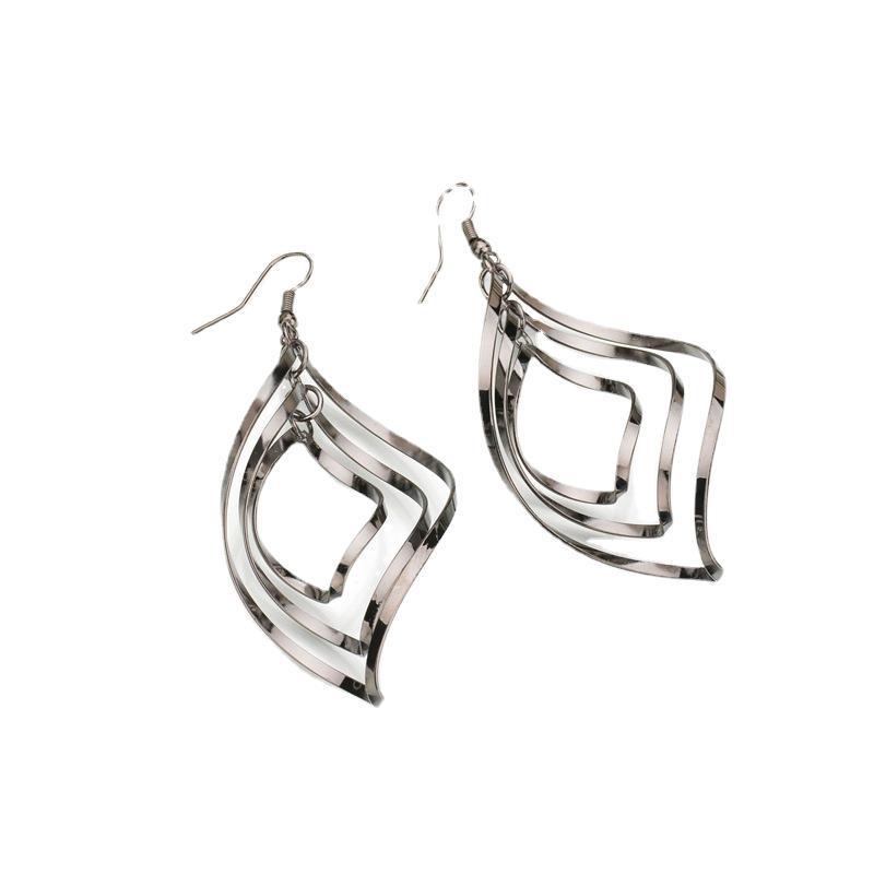 Korean Style Gold Leaf Curve Earrings - Sweet Dangle Studs