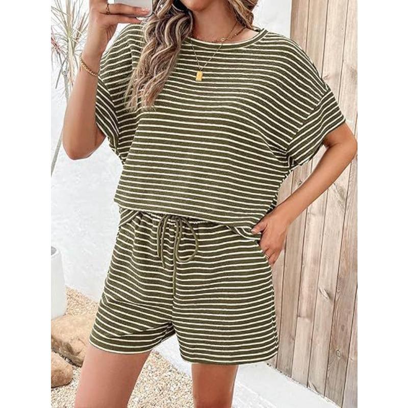 Women Striped Two Piece Outfit, Short Sleeve Top and Shorts Set, Fashion Casual Outerwear Summer Matching Suit