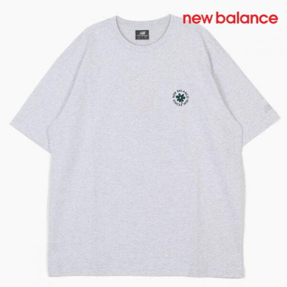 

New Balance Uni EssenTial Flower ShorT Sleeve T shirT G30 Nbnefco233 FREE/L