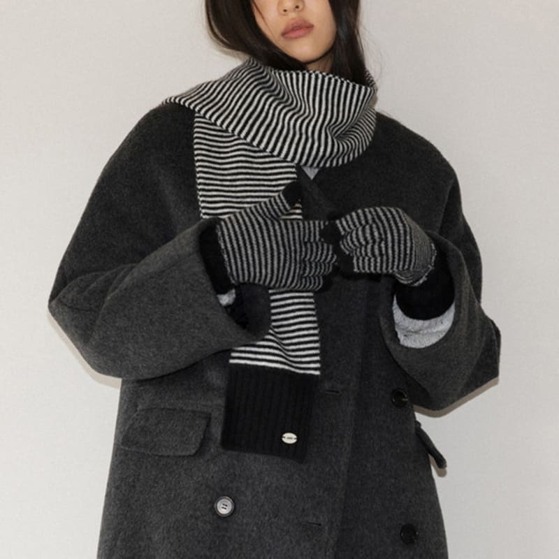 ANDNEEDS Stripe cashmere gloves (black)