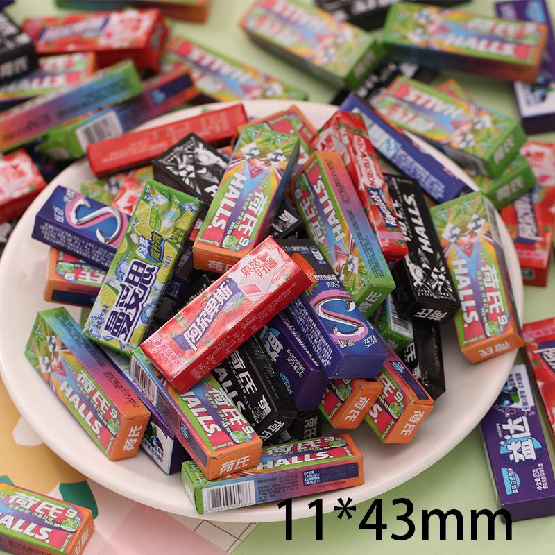 DIY Mini Snack Box Toys for Kids - Convenience Store Play Set with Claw Machine Accessories