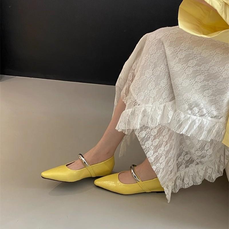 Spring new Xiaoxiangfeng inner height increase Mary Jane shoes women's shoes shallow mouth with skirt single shoes