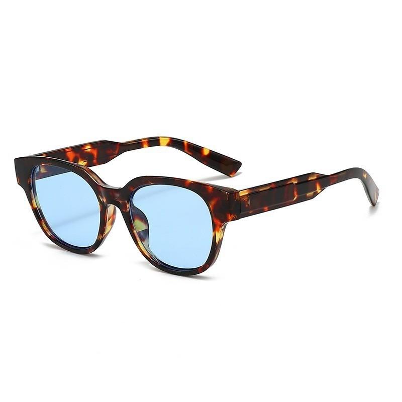 

Modern Black Frame Circular Sunglasses With Gray Lenses For Casual Wear StyleH
