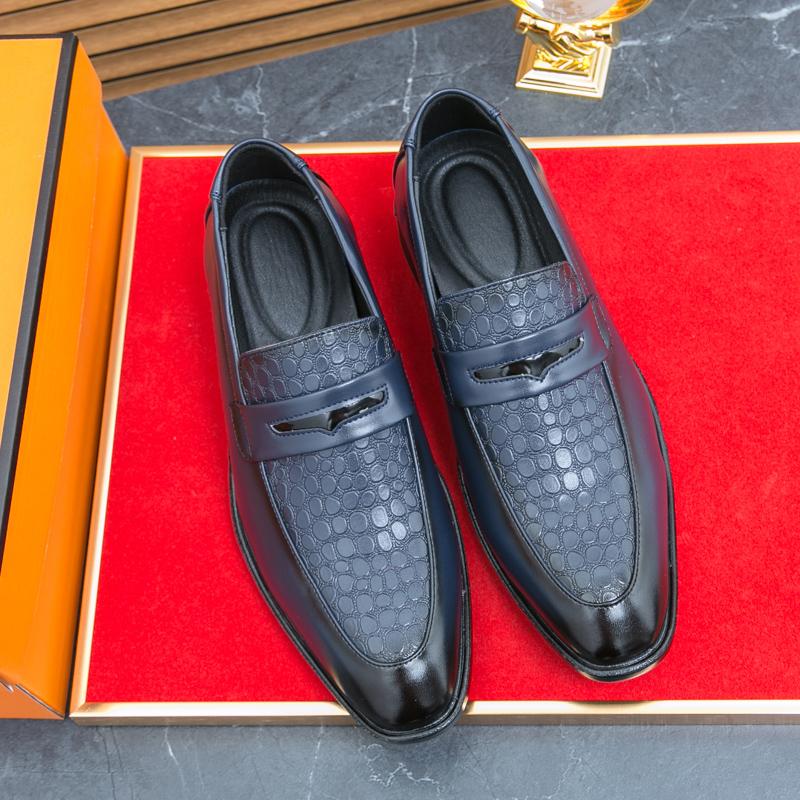 Hot Selling Luxury New Men's Banquet Dress Shoes Europe America Blue Men's Leather Casual Shoes Daily Commuting Business Shoes