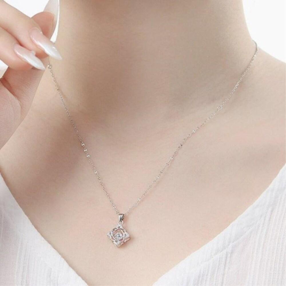 [Onoma] Onm Vitarito 92.5 Silver Platinum-Plated Cubic Angela Necklace (31460733)
