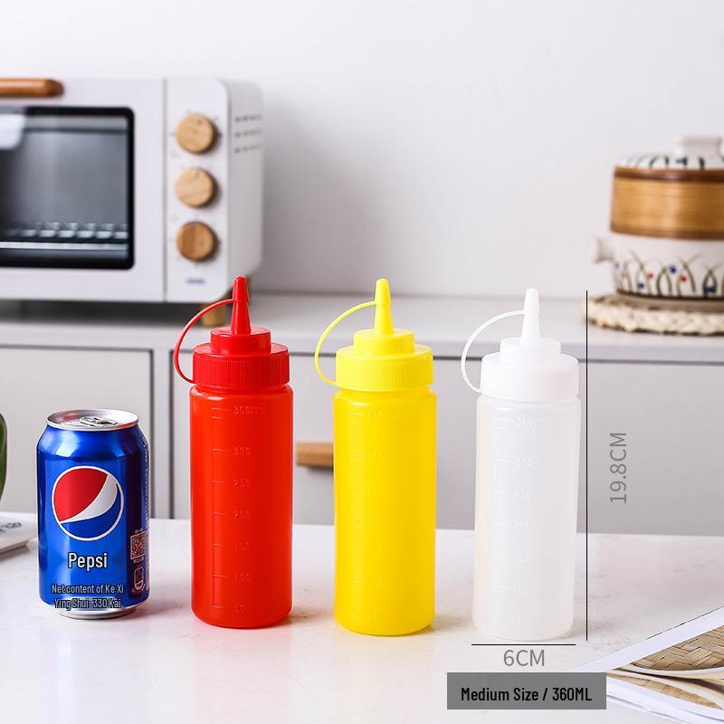 Household Squeeze Oil Bottle - Pointed Mouth for Kitchen Seasoning, Tomato Jam, Salad, or Commercial Use.