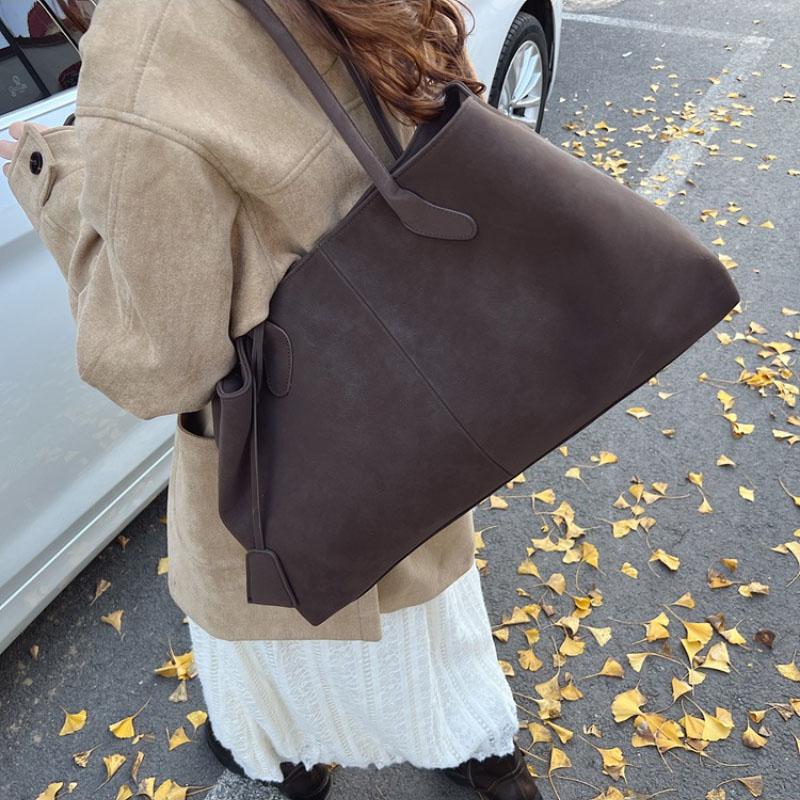 Borsa a Mano alla Moda Versatile Monocolore in Ecopelle di Alta Qualità 2025 Prodotto da Donna Vendita Calda Borsa a Spalla di Grande Capacità