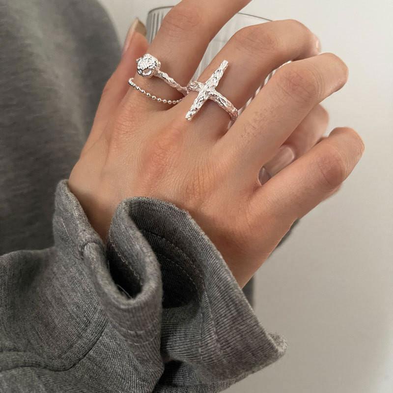 Sterling S925 Trendy Silver Open Ring Designed With Geometric Cross Texture For Aesthetics Modern
