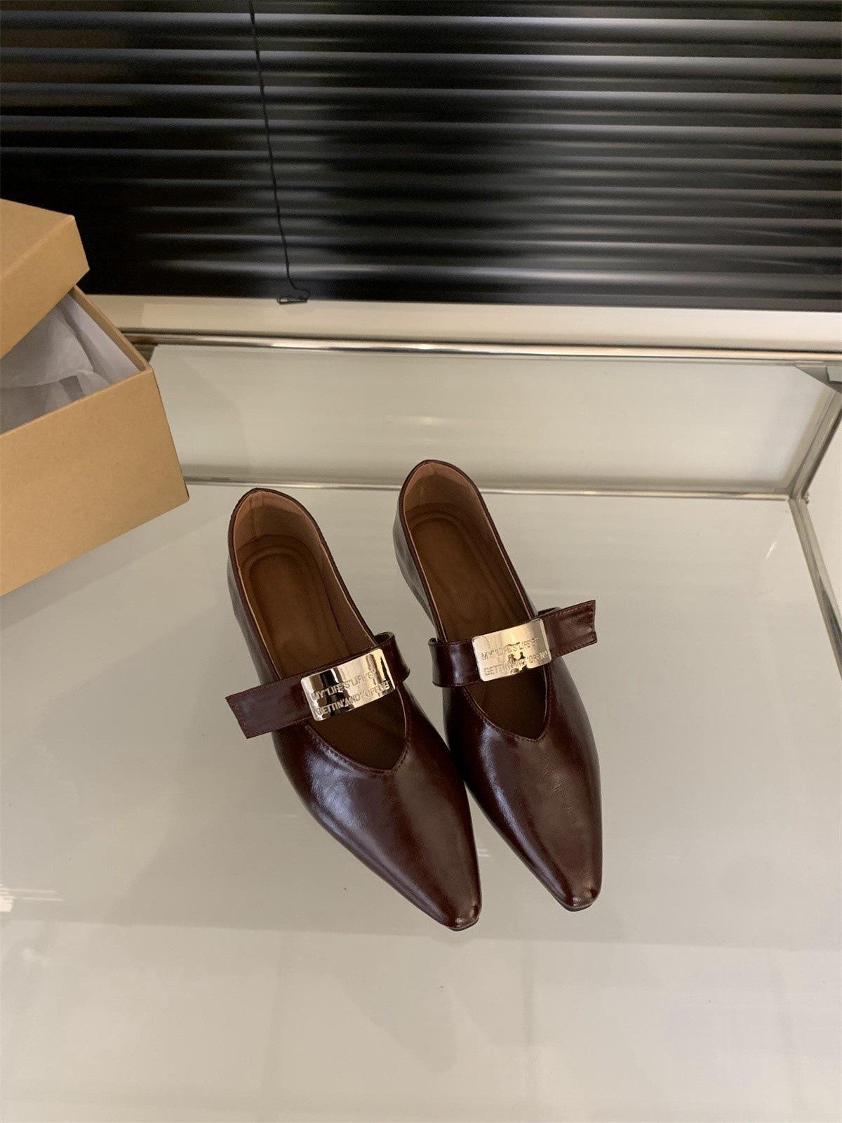 

Inner height increase pointed single shoes women s spring and autumn new Korean version of French temperament fairy platform silver Mary Jane smal 40 бордовый