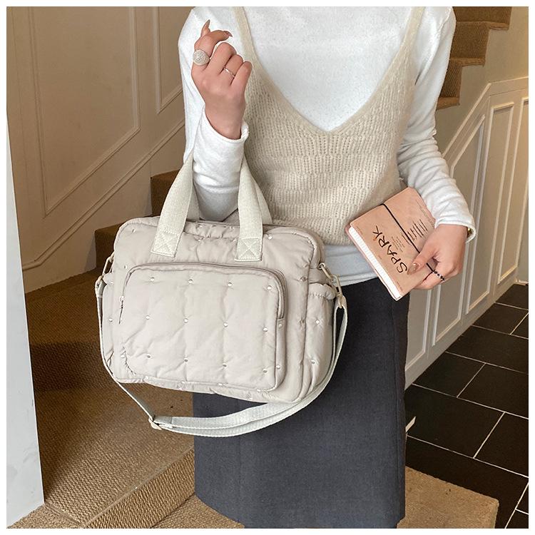 High-End Cotton Mummy Bag: Large Capacity Women's Handheld Shoulder & Crossbody Bag