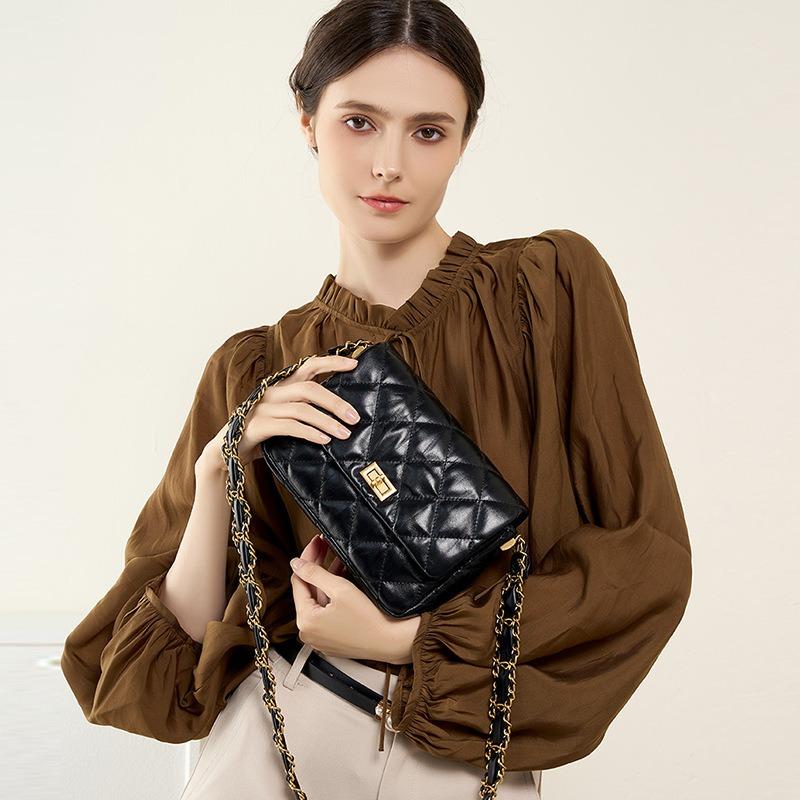Bolsa quadrada pequena clássica de diamante preto e dourado castelo nova bolsa de ombro mensageiro de diamante de alta qualidade para mulheres
