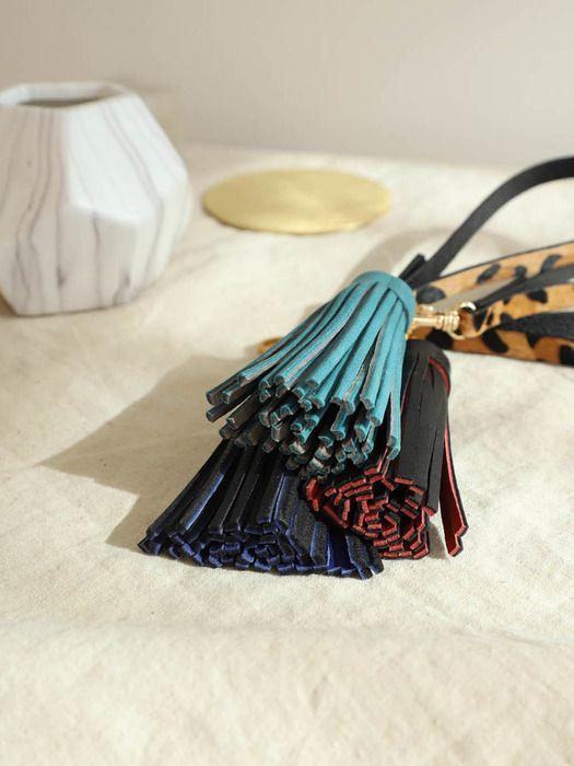 THEHEE BLUE&GREY LAP TASSLE