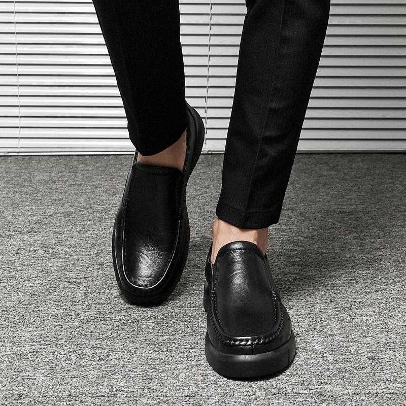 Men Casual Loafers Comfortable Lightweigh Walking Footwear  Breathable Slip On Male Leather Shoes