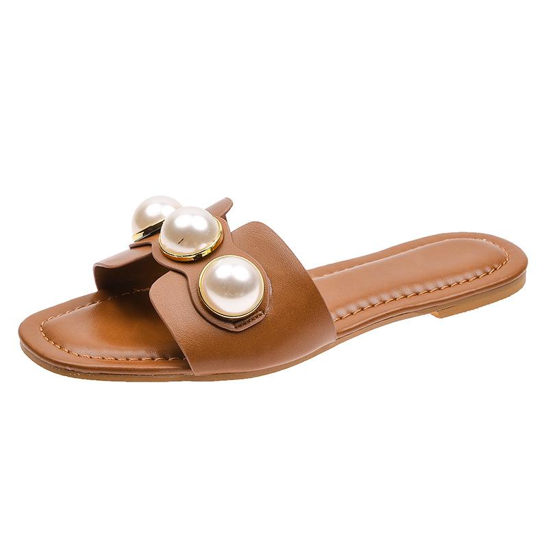 

One-word flat-bottomed cool slippers female fashion pearl outer wear versatile comfortable fairy beach slim sandals 37 светло-коричневого