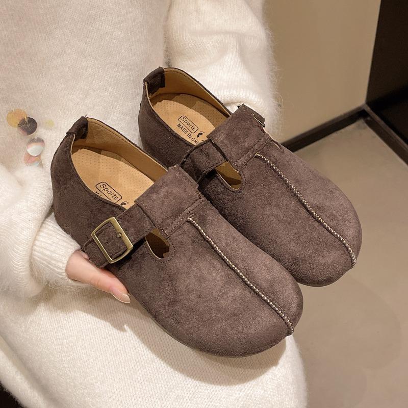 Retro flat-soled women's shoes autumn and winter new single shoes versatile soft-soled women