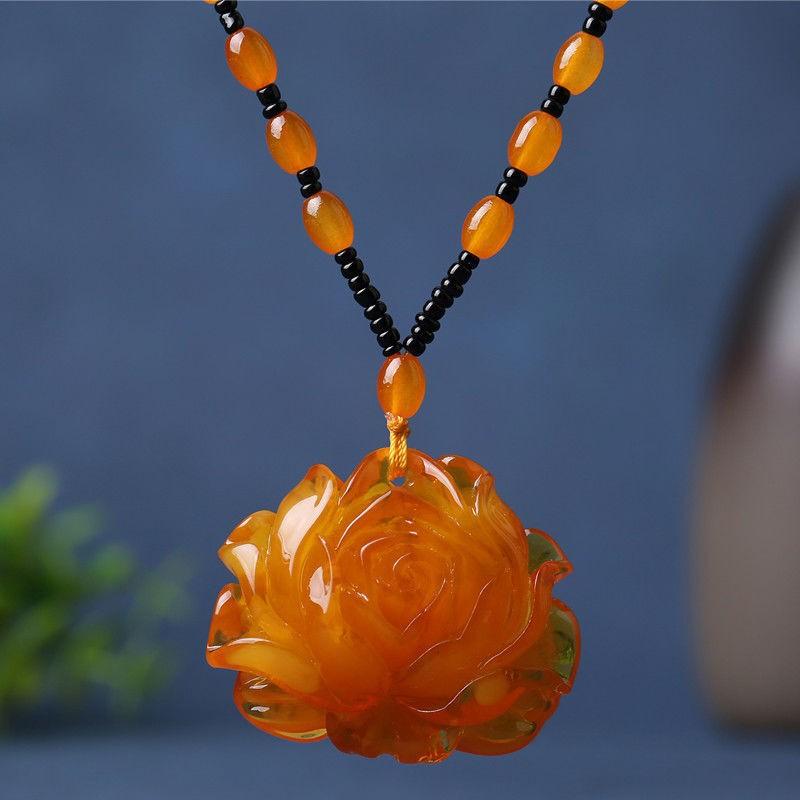 

Imitation Aged Beeswax Pendant Sweater Chain Long Pendant One Size жовтий