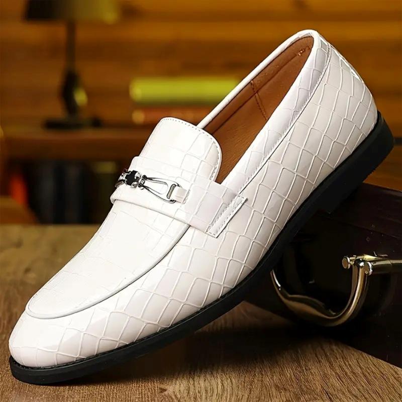 

20252025 популярные большие размеры 48 кожаные туфли дышащие лоферы для ног британский стиль остроносые свадебные туфли 39 белый