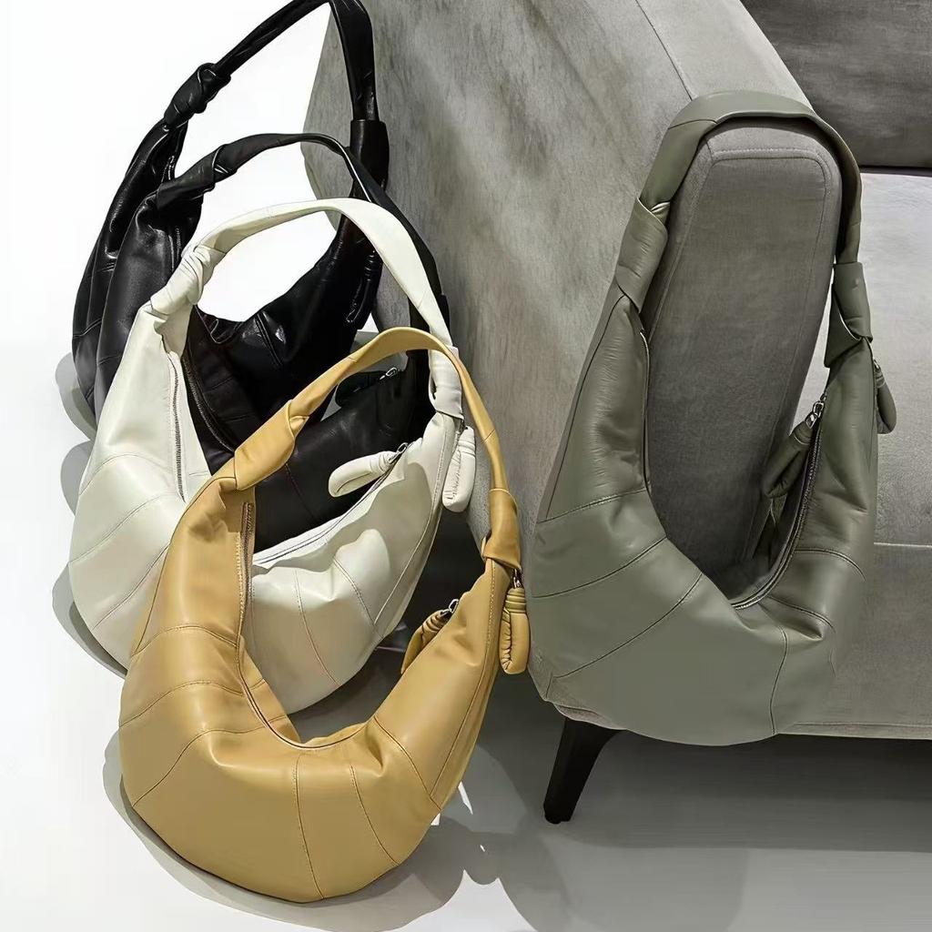 New Sheepskin Croissant Bag Niche Design Lazy Wind Croissant Bag Premium Commuter Leather Portable Shoulder Bag Women