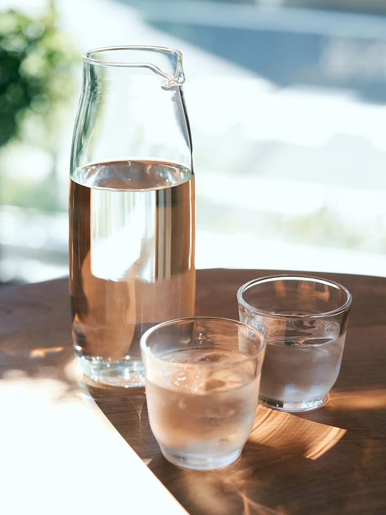 KINTO UNITEA Water Carafe, 1.1L, Dishwasher and Microwave Safe, 21721