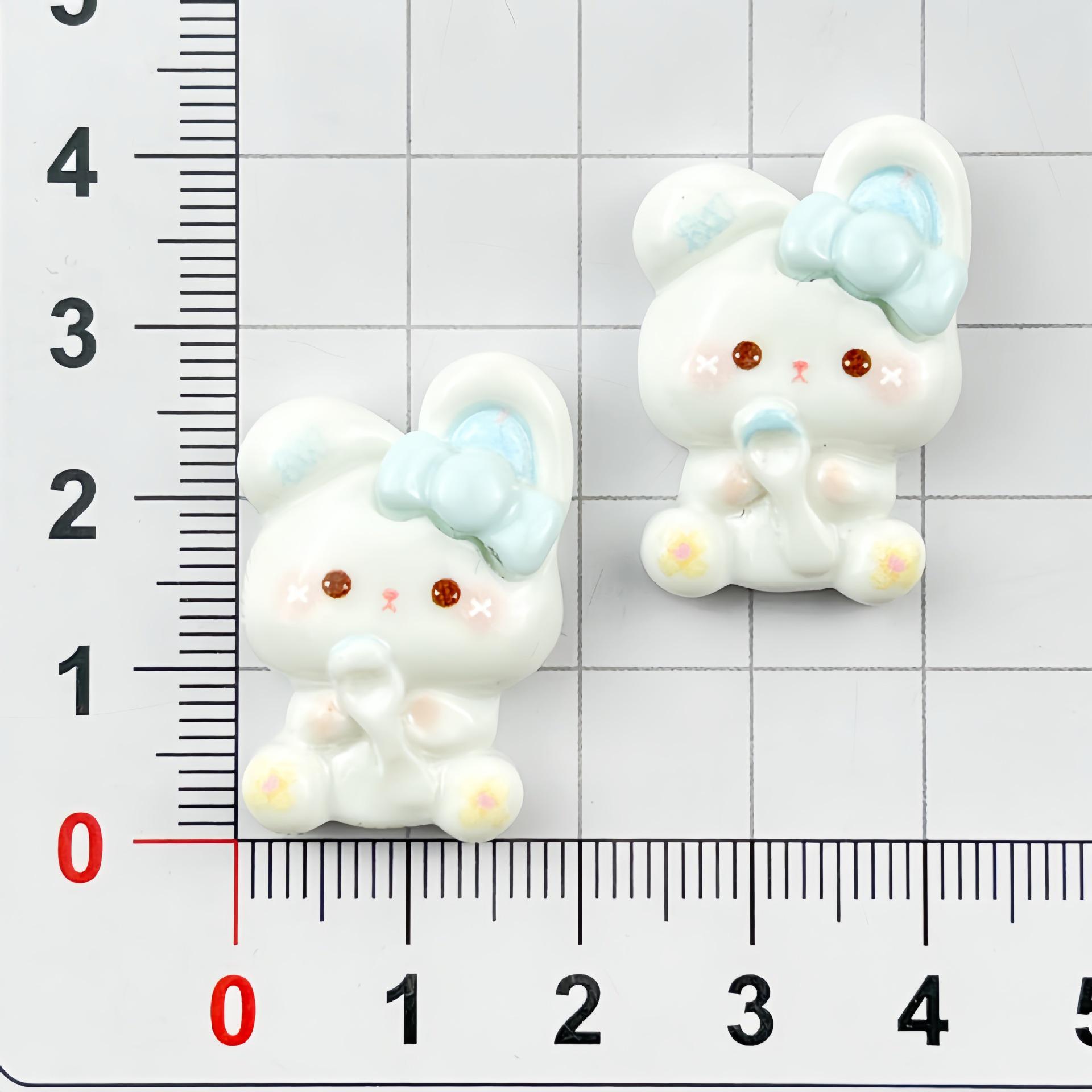 Glossy Cartoon Resin Rabbit Accessories: DIY Phone Case, Hair Clip & Keychain Material
