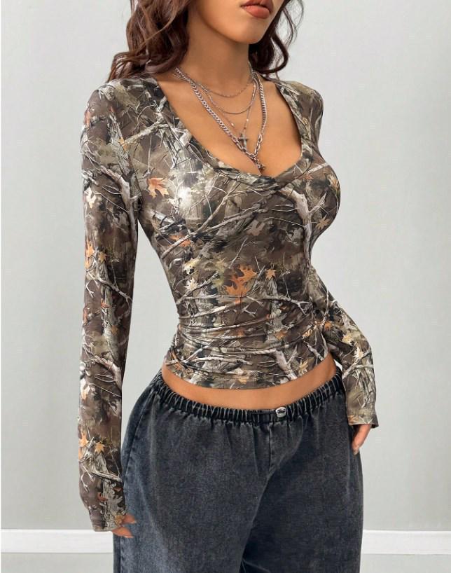 European Fashion 2025 Women's Retro Camouflage Tree Branch Pattern U-Neck Slim Fit Cropped T-Shirt