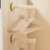 Easy Installation Retractable Clothes Hanger Suction Cup Hanger