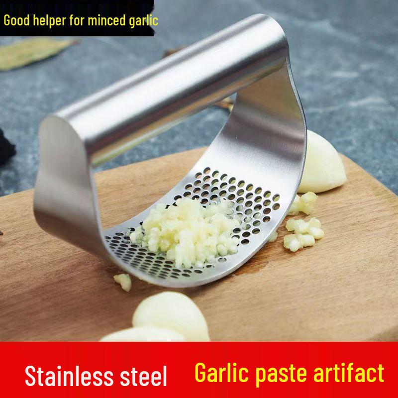 Stainless Steel Ring-Shaped Garlic Press & Peeler – Manual Kitchen Tool for Crushing Garlic