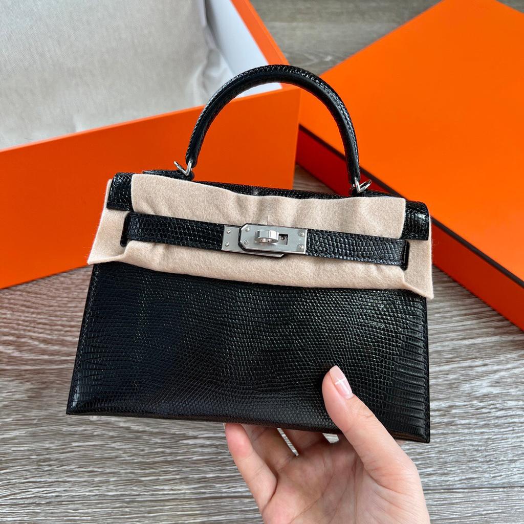 Haute Couture Mini Second Generation Half Hand Lizard Pattern Cowhide One Shoulder Crossbody Handbag Women's Light