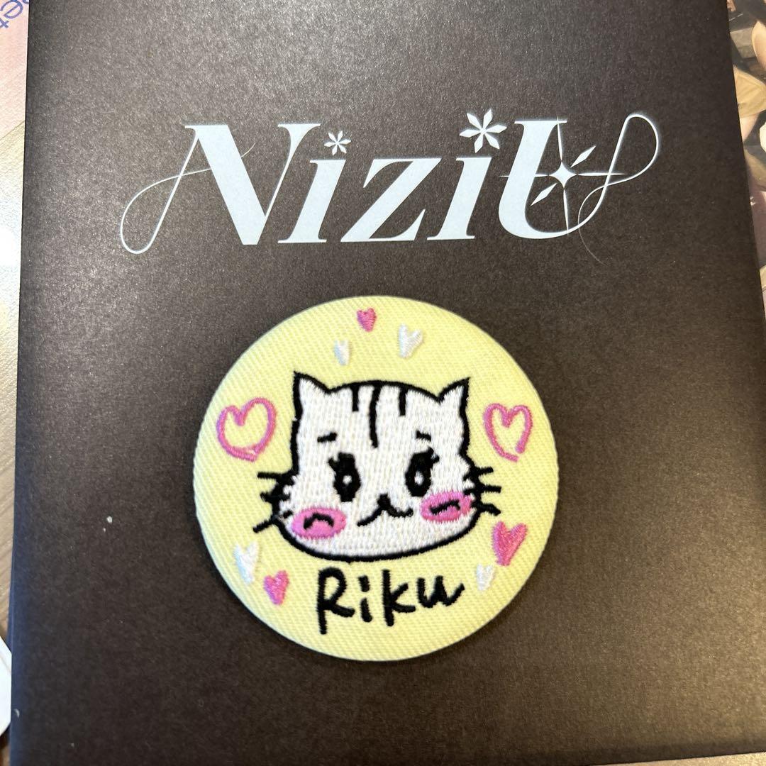 

[USED] NiziU Can Badge Riku LOVE LINE