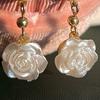 1 Pair Women Earrings Camellia Shape Faux Pearl Design Show Unique Charm Alloy Mini Flower Style Elegant All-Match Drop Earrings for Dating