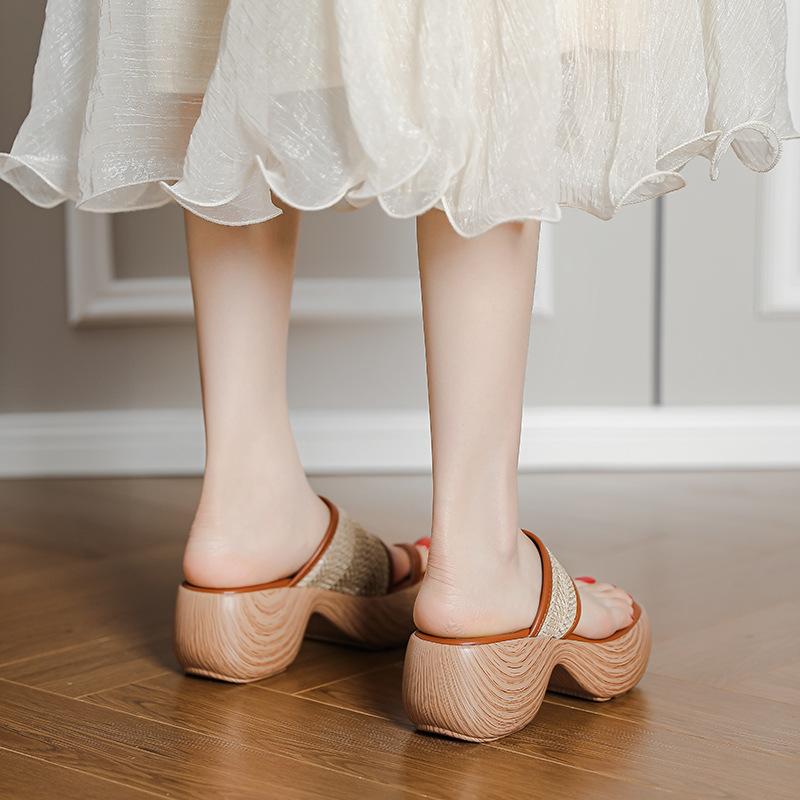 2025 season new holiday style woven soft-soled Roman toe slippers women's summer thick-soled outer wear new cool slippers