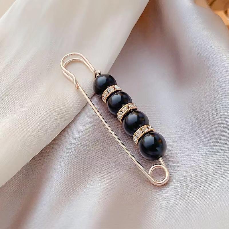 Set Pretty Pearl Pin Buckle Fixed Clothes Anti-naked Buckle Shrink Trouser Waist Ladies Decorative Accessories