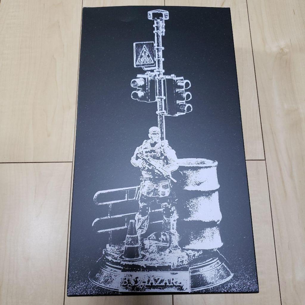 [USED] Resident Evil Patriot Studio 1/12 Diorama Base Only Chris