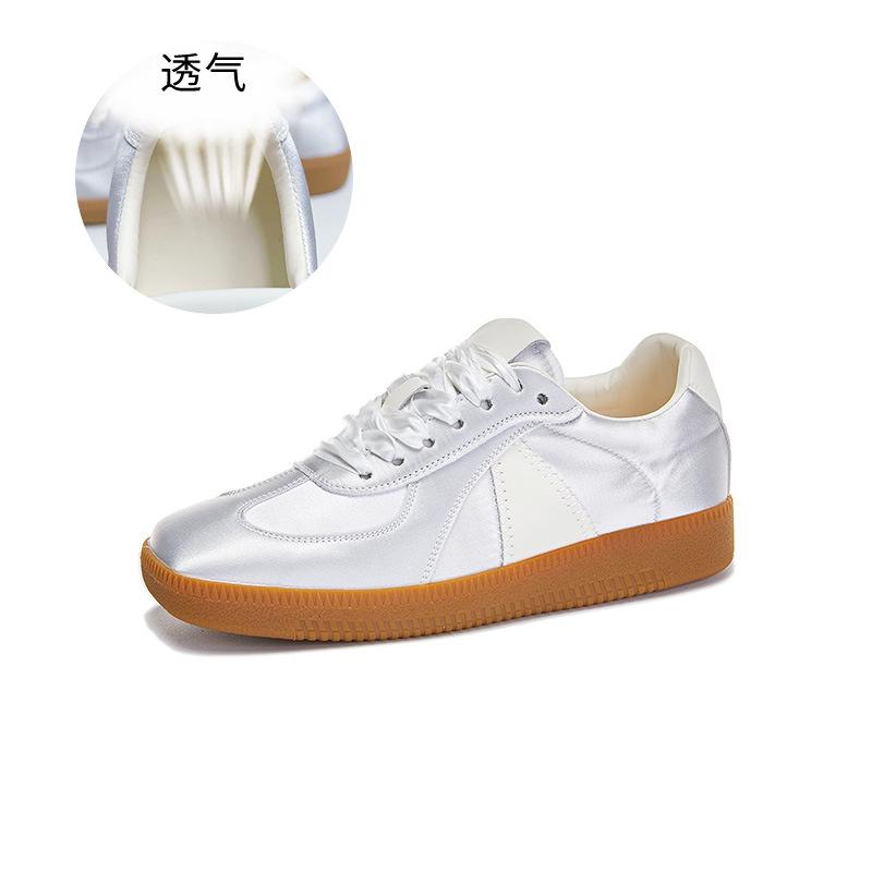 Leather German Training Shoes 2025 Spring New Fashion Soft Sole Square Head White Shoes Ballet Casual Versatile Women's Shoes