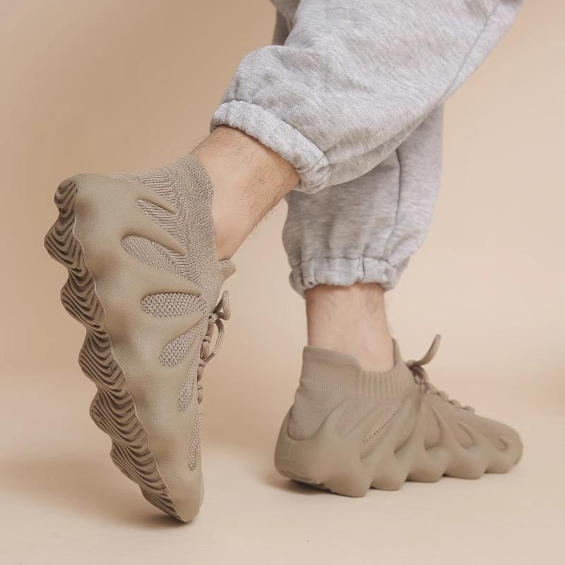 Spring and autumn new octopus coconut shoes men's breathable sports shoes women's shoes casual Internet celebrity tide soft sole fashion socks shoes