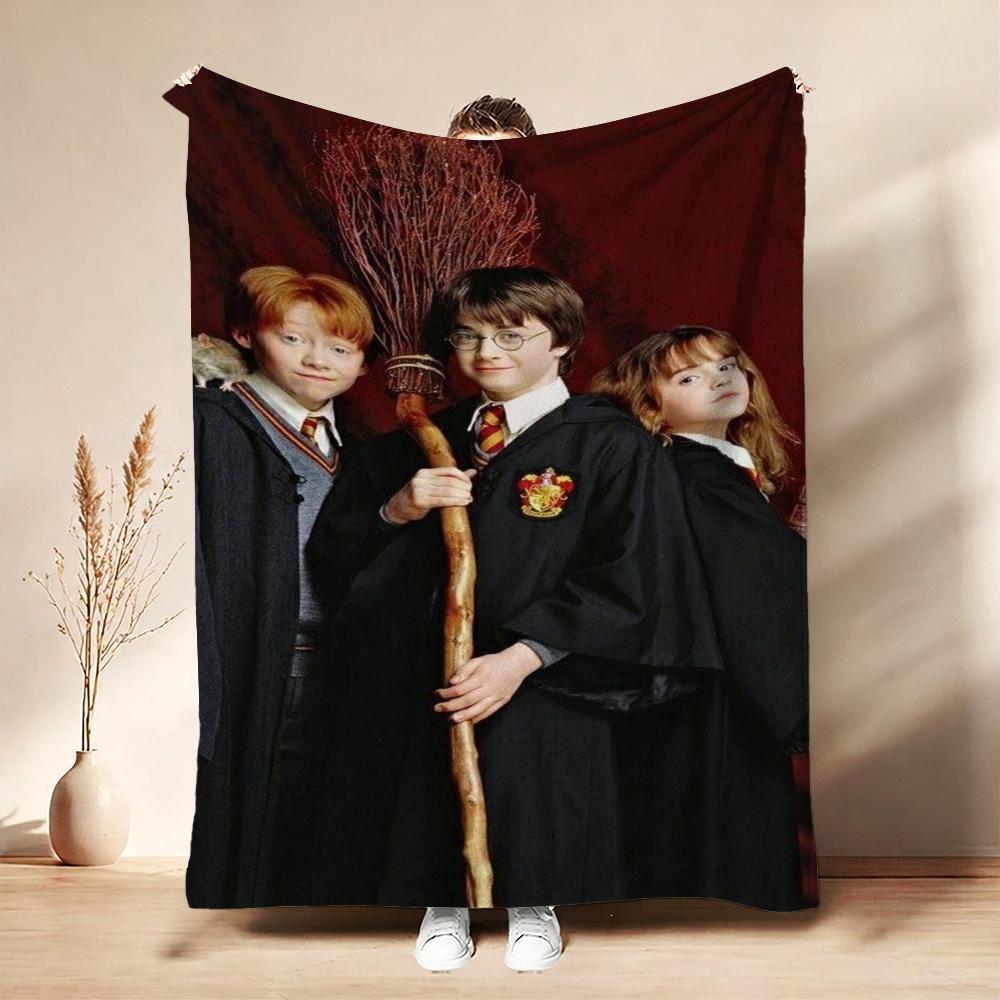 Gryffindor House Flannel Printed Blanket Comfortable Skinfriendly Throw Blanket For Bedroom Sofa Nap Home Decor Great Holiday Gift
