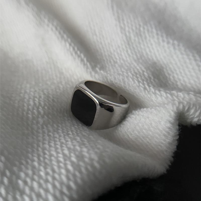 Trendy Black Enamel Geometric Adjustable Women s Ring - Retro Style, Exaggerated Open Design Open Adjustable