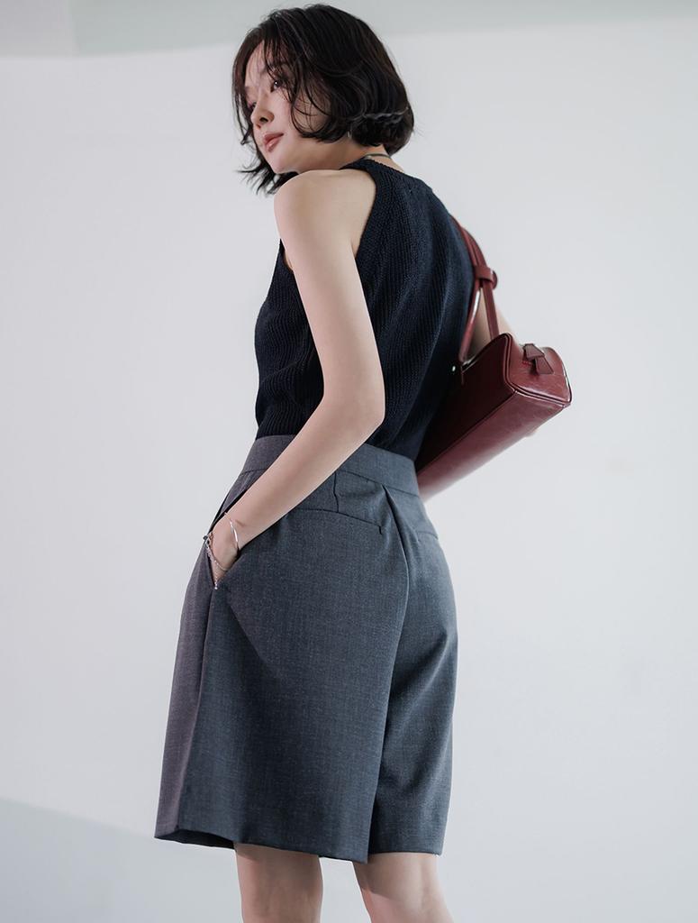 Memua Summer Double-Pleat Half Slacks (Charcoal)