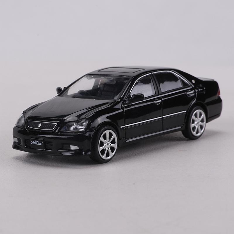 

DCT 1:64 2005 Toyota Crown Athlete S180 Alloy Model Car чёрный