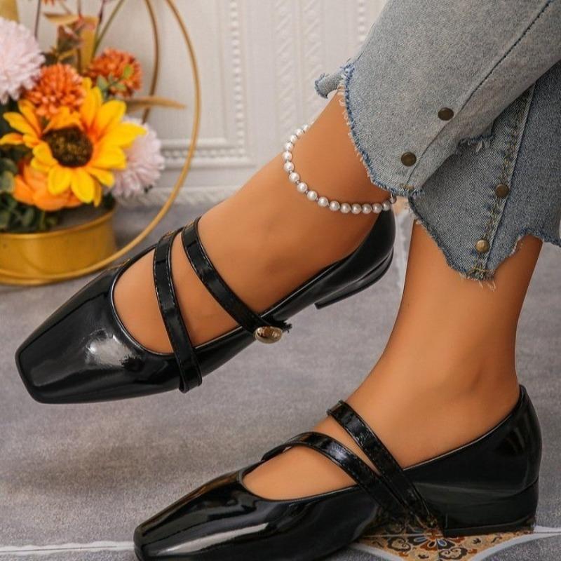 New Low-heeled, Shallow-toe Single Shoes with A Unique, Slender Strap and Elegant Square-toed Women's Shoes
