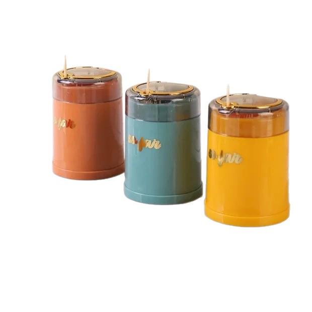 Exkluzivní automatický držák na párátka v lehkém luxusním stylu: Stiskací typ pro špičkový styl