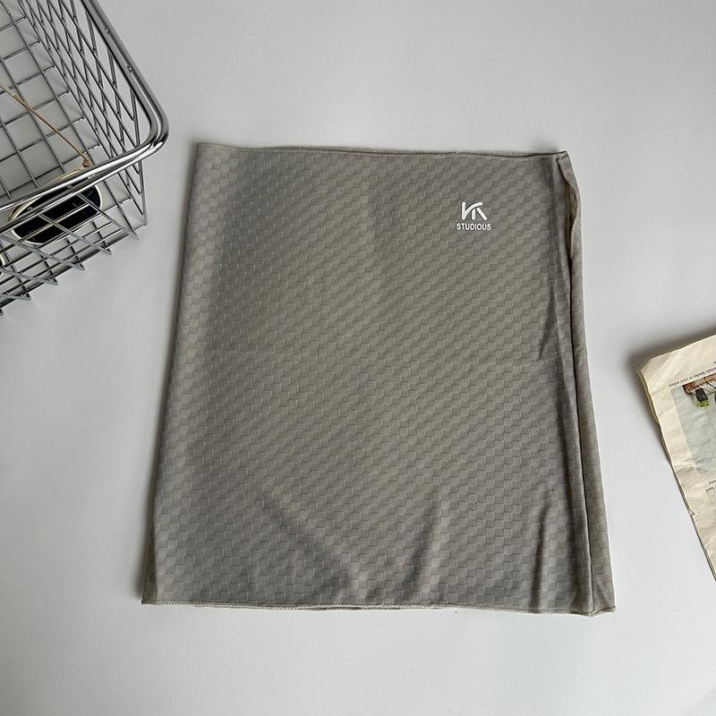 

Маска с колеблющейся матрицей для ушей: Темно-синяя и светло-голубая дышащая вуаль из ледяного шелка для летней езды на велосипеде Защита от солнца для женщин светло-серый