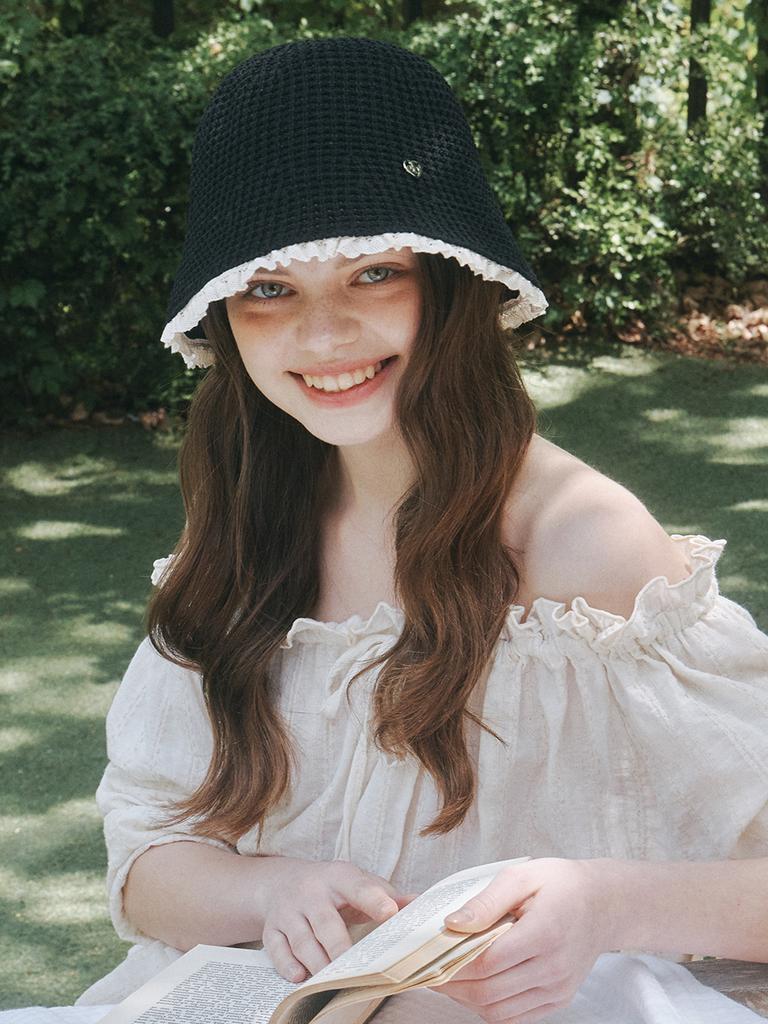 Aengbeulogseu Dandelion Lace Bucket Hat_2 Colors