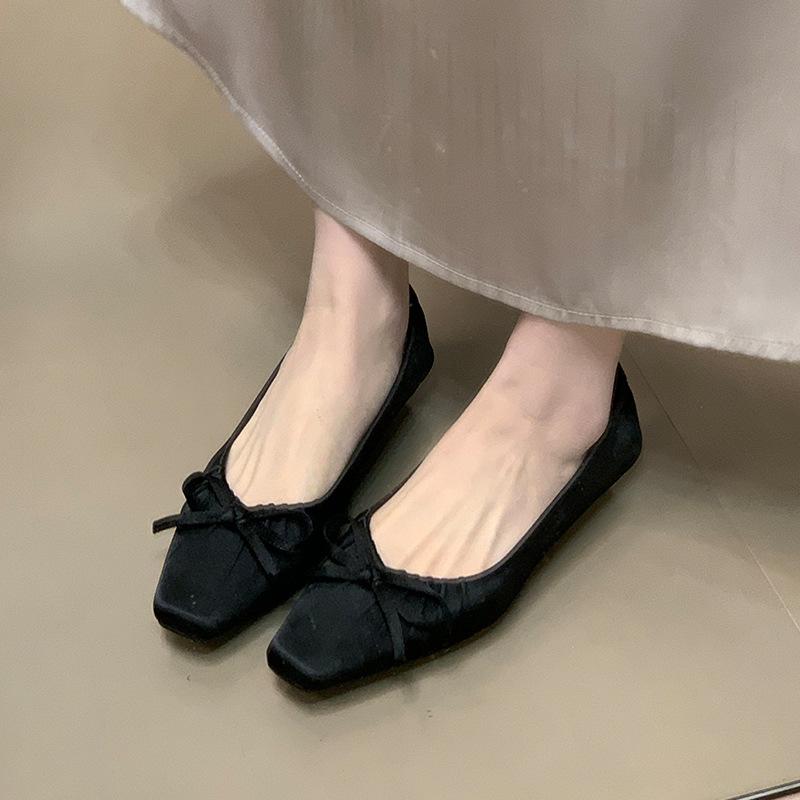Suding Home! French Satin Square Head Bow Mary Jane Shoes 2025 New Satin Pleated Light Mouth Single Shoes